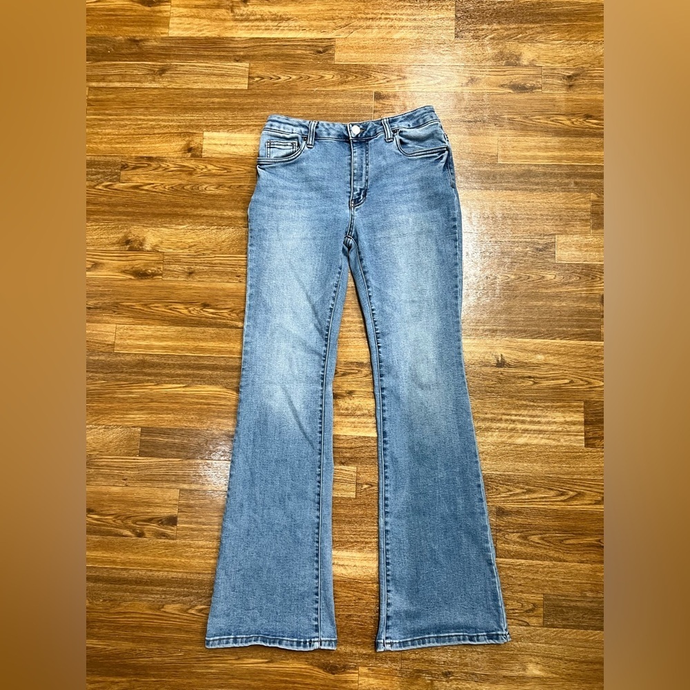 Refuge denim medium wash y2k 90’s low rise flare stretch jeans jr size 5 tall - Picture 2 of 11